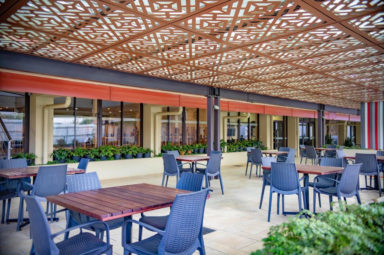 Highlander Hotel Monte Hagen Esterno foto